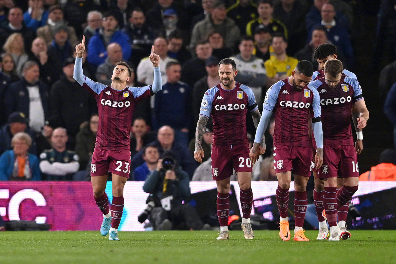 並且充滿战 並且充滿战